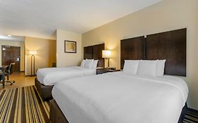 Comfort Inn And Suites Triadelphia Wv